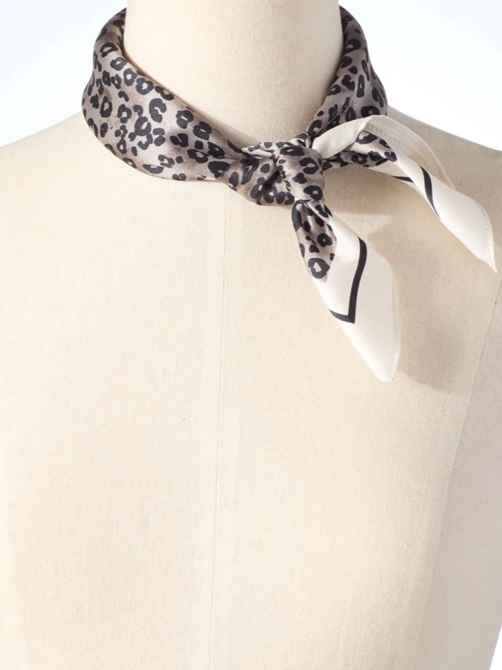 NWT Micro Leopard Neckerchief